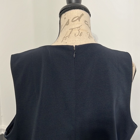 Ann Taylor Factory Sleeveless Blouse Navy XL Zip on the Back - Picture 5 of 7